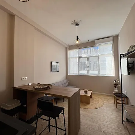 Elegant Fragkon Appartement